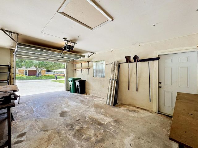 2402 Newport Drive, Fort Pierce, FL 34982