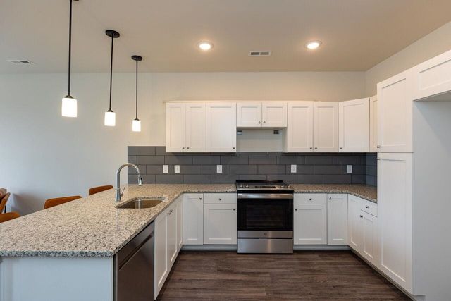 2202 Gathering Square Court, Fuquay Varina, NC 27526