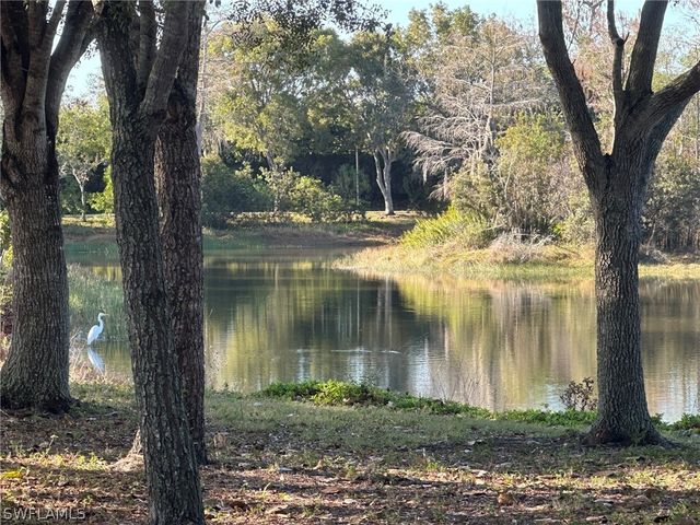 4621 Bayshore DR Q6, Naples, FL 34112