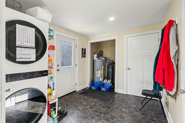 4880 S Carr Road, Fruitport, MI 49415