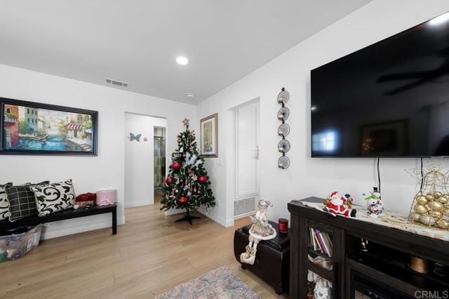 586 Roosevelt St, Chula Vista, CA 91910