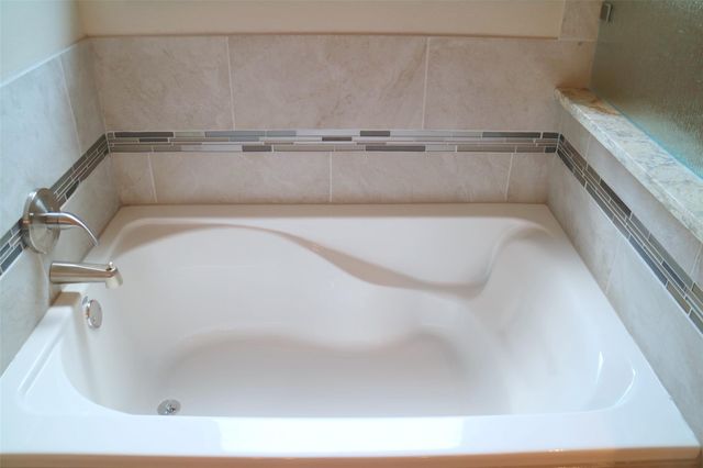 22017 Royal Timbers Drive, Kingwood, TX 77339