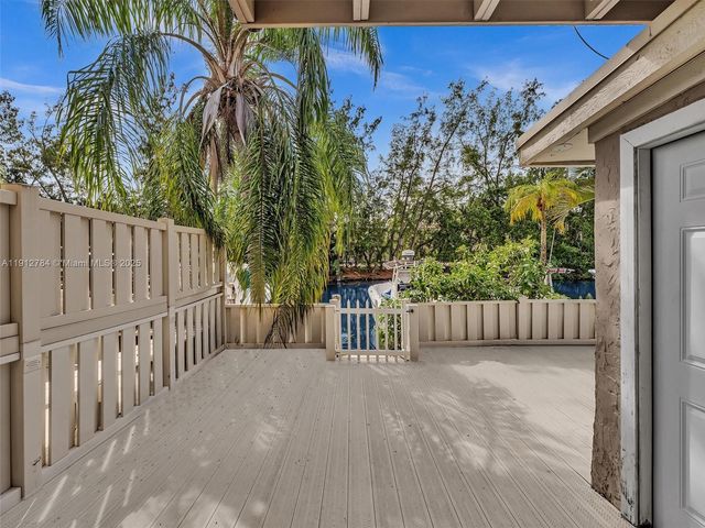 3776 NE 166th St 108, North Miami Beach, FL 33160