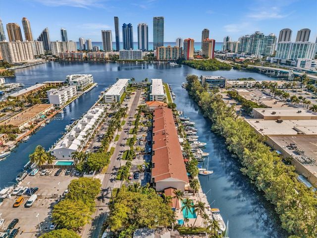 3776 NE 166th St 108, North Miami Beach, FL 33160