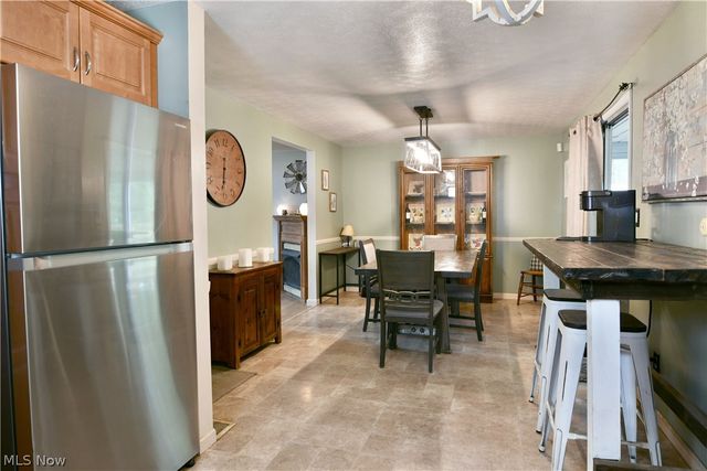 94 Camrose Drive, Niles, OH 44446