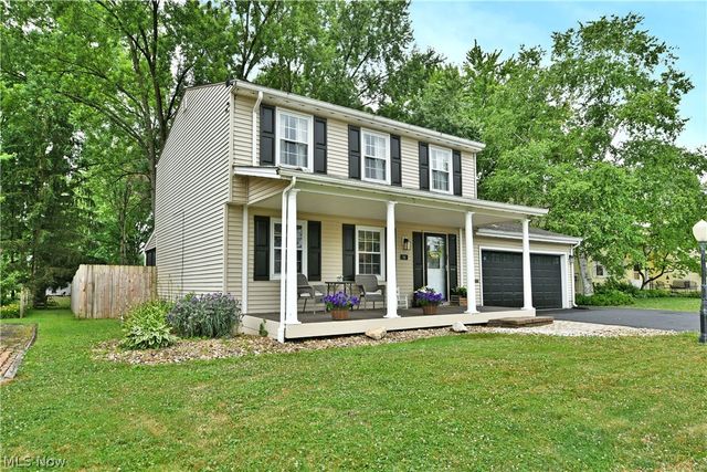 94 Camrose Drive, Niles, OH 44446