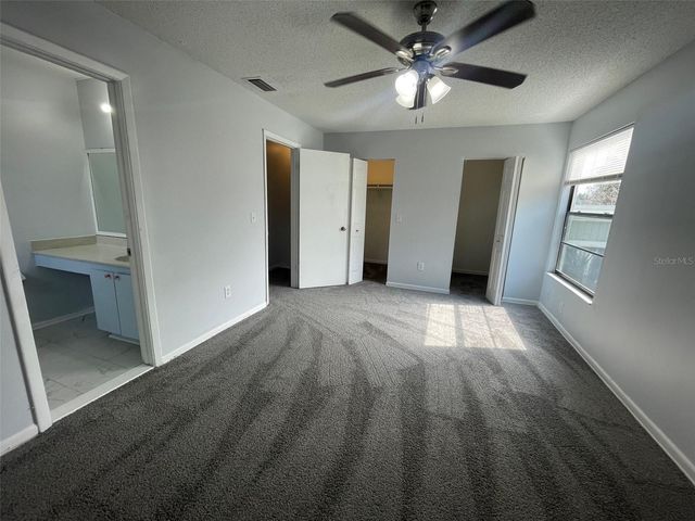 5112 BONNEDALE COURT, Tampa, FL 33624
