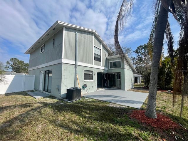 5112 BONNEDALE COURT, Tampa, FL 33624