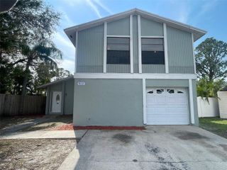 5112 BONNEDALE COURT, Tampa, FL 33624
