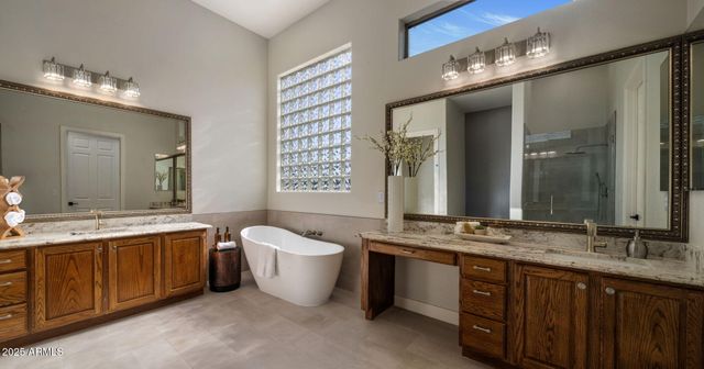 40619 N CANDLEWYCK Lane, Phoenix, AZ 85086