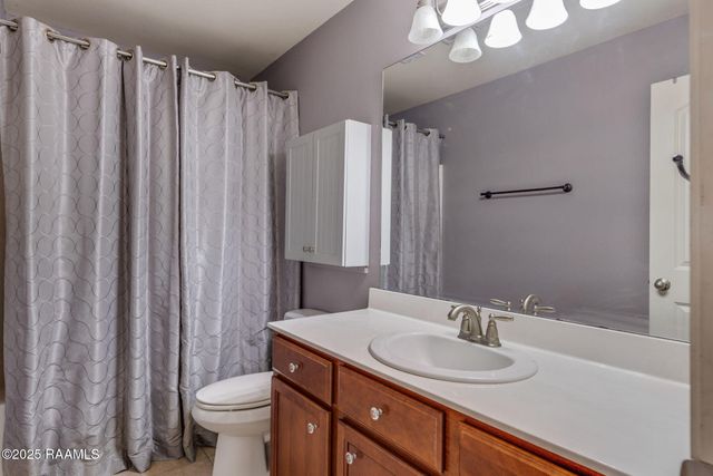 102 Still Waters Road, Broussard, LA 70518