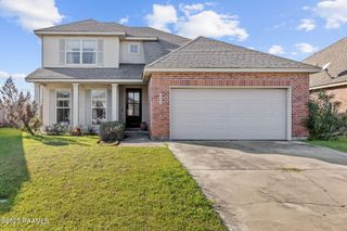 102 Still Waters Road, Broussard, LA 70518