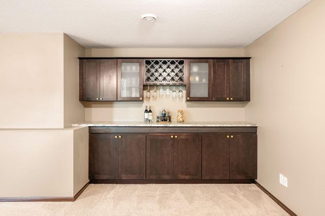 1617 129th Avenue NE, Blaine, MN 55449