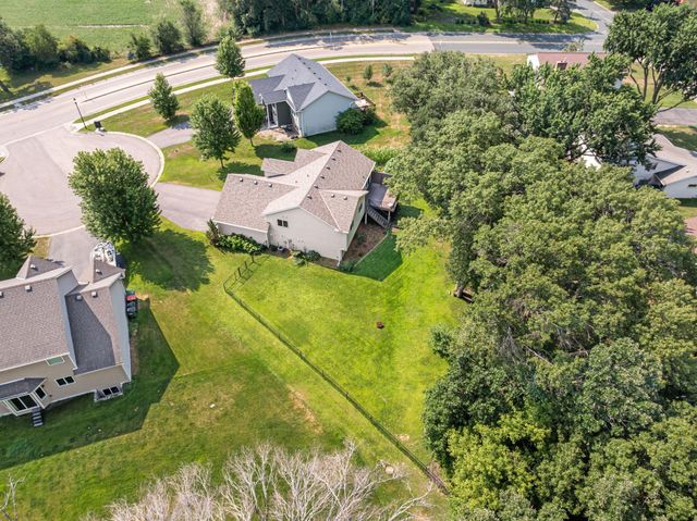 1617 129th Avenue NE, Blaine, MN 55449