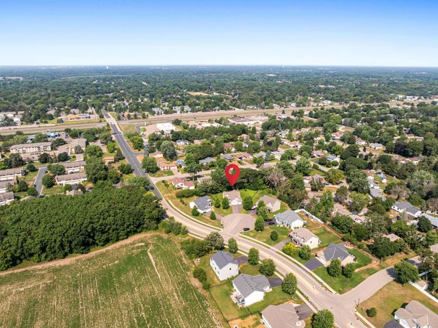 1617 129th Avenue NE, Blaine, MN 55449
