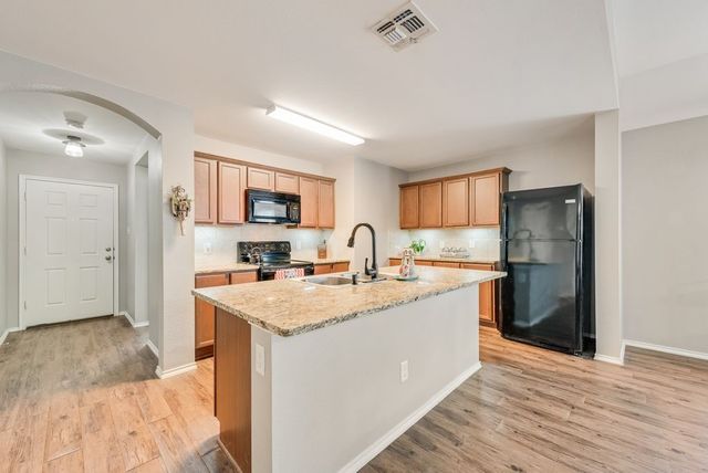 1204 Savannah Ridge Drive, Princeton, TX 75407