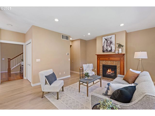 7123 Sw IRON HORSE St, Wilsonville, OR 97070