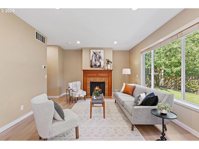 7123 Sw IRON HORSE St, Wilsonville, OR 97070
