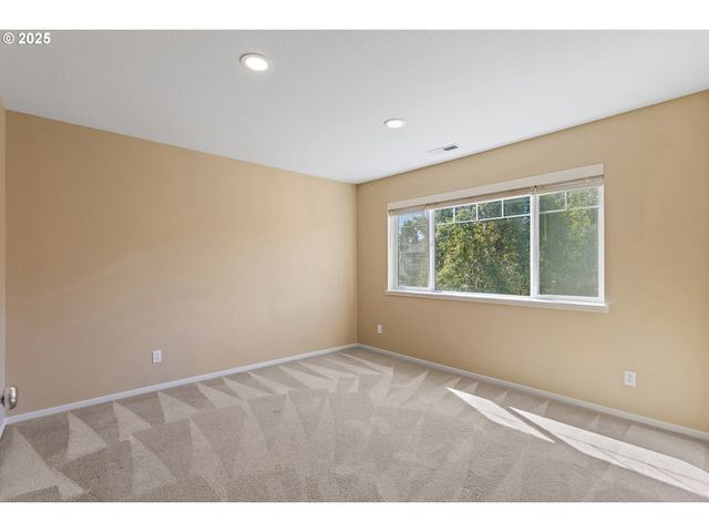 7123 Sw IRON HORSE St, Wilsonville, OR 97070