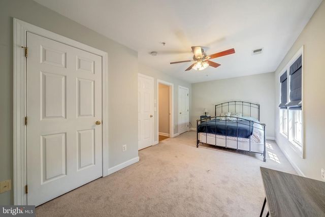 921 HARRISON CIR, Alexandria, VA 22304