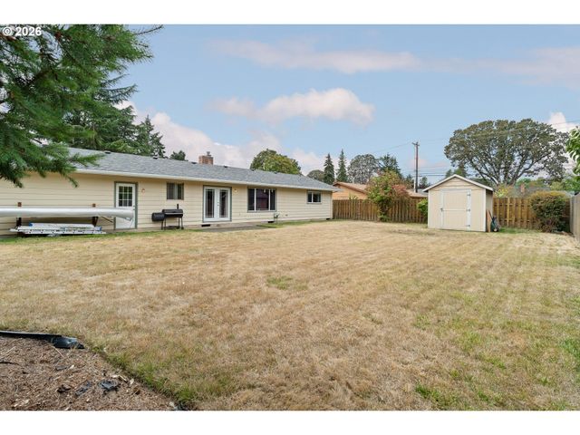 2867 Ne AZALEA St, Hillsboro, OR 97124