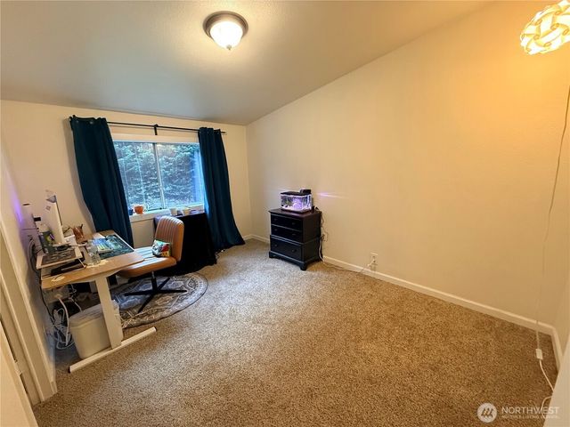 25411 96th Avenue E, Graham, WA 98338