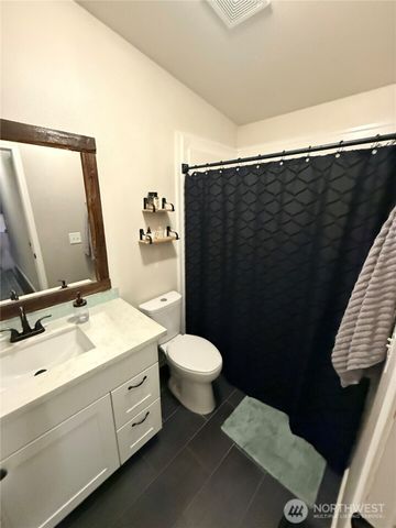 25411 96th Avenue E, Graham, WA 98338