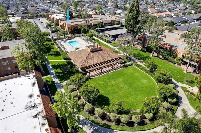 6600 Warner 48, Huntington Beach, CA 92647