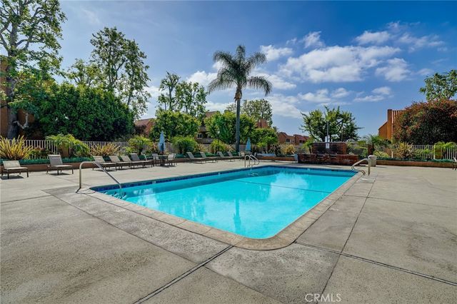 6600 Warner 48, Huntington Beach, CA 92647