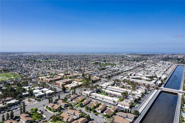 6600 Warner 48, Huntington Beach, CA 92647