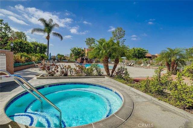 6600 Warner 48, Huntington Beach, CA 92647