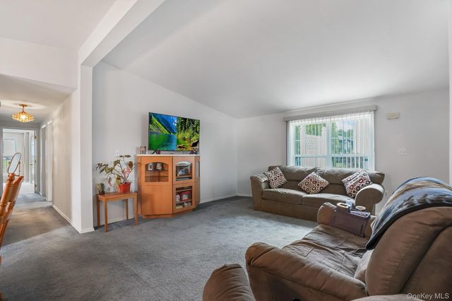 103 Vero Drive, Poughkeepsie, NY 12603