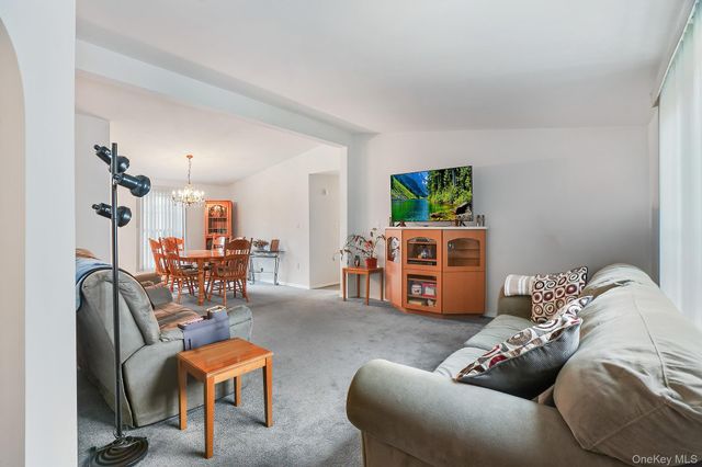 103 Vero Drive, Poughkeepsie, NY 12603