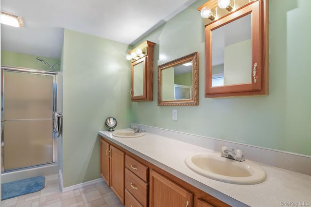 103 Vero Drive, Poughkeepsie, NY 12603