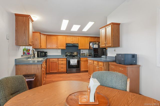 103 Vero Drive, Poughkeepsie, NY 12603