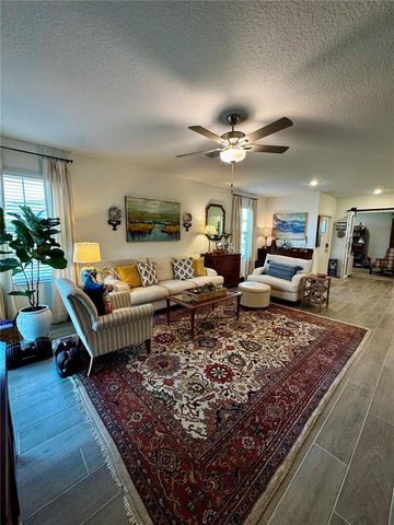 32040 GRIFFIN SANDS LN, San Antonio, FL 33576