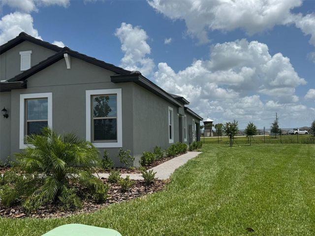 32040 GRIFFIN SANDS LN, San Antonio, FL 33576
