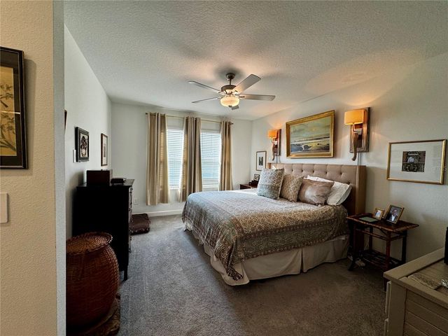 32040 GRIFFIN SANDS LN, San Antonio, FL 33576
