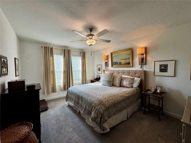 32040 GRIFFIN SANDS LN, San Antonio, FL 33576