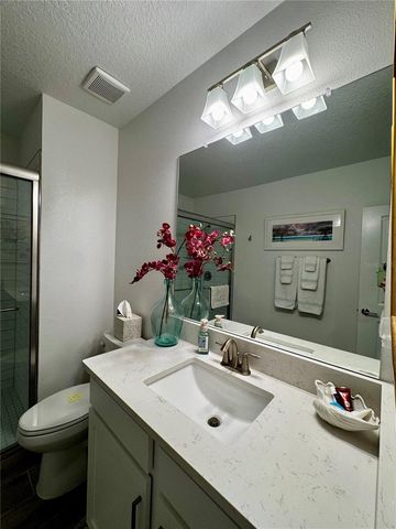 32040 GRIFFIN SANDS LN, San Antonio, FL 33576