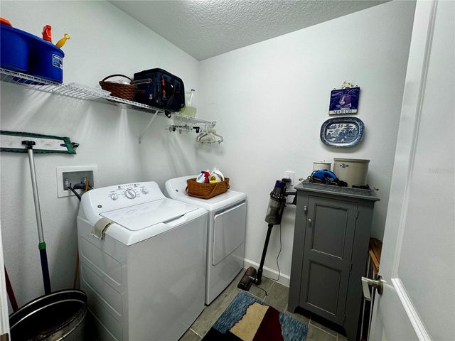 32040 GRIFFIN SANDS LN, San Antonio, FL 33576