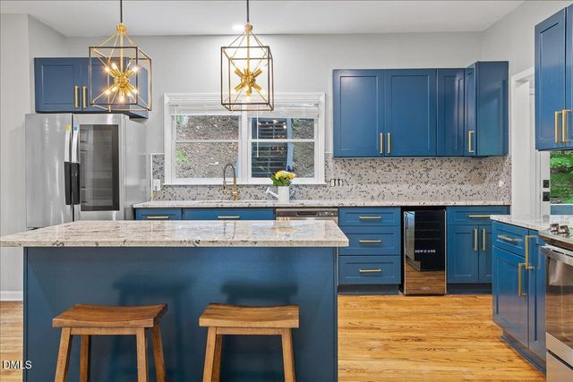 629 Brookview Drive, Chapel Hill, NC 27514
