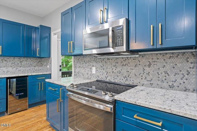 629 Brookview Drive, Chapel Hill, NC 27514