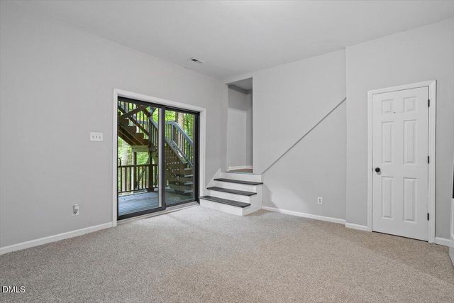 629 Brookview Drive, Chapel Hill, NC 27514