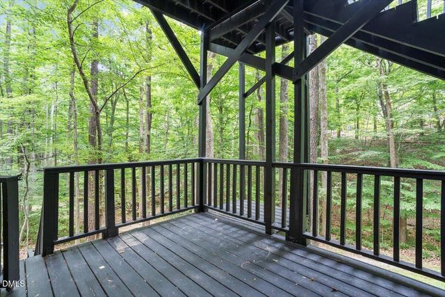 629 Brookview Drive, Chapel Hill, NC 27514