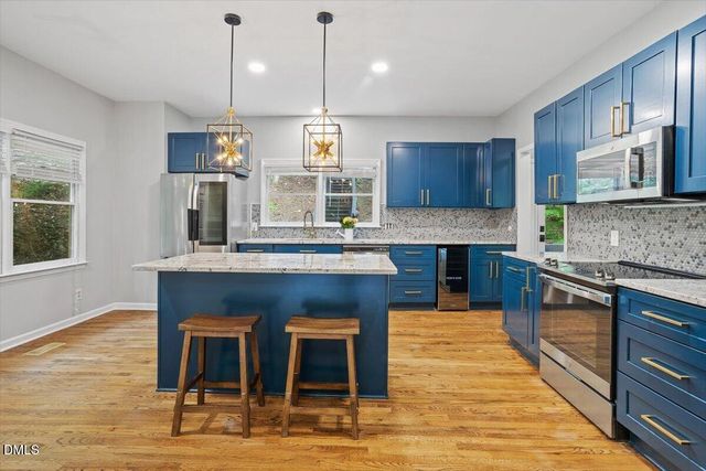 629 Brookview Drive, Chapel Hill, NC 27514