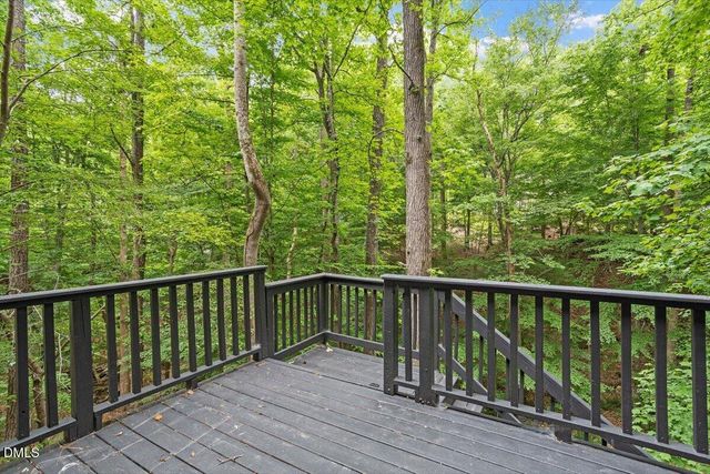 629 Brookview Drive, Chapel Hill, NC 27514