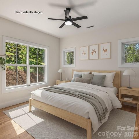 94 Spicewood Road, Weaverville, NC 28787