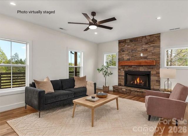 94 Spicewood Road, Weaverville, NC 28787