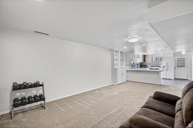 481 E 550 S, Bountiful, UT 84010